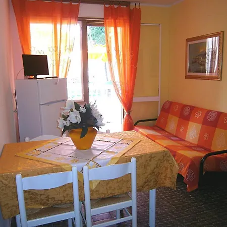 Apartment In 24576